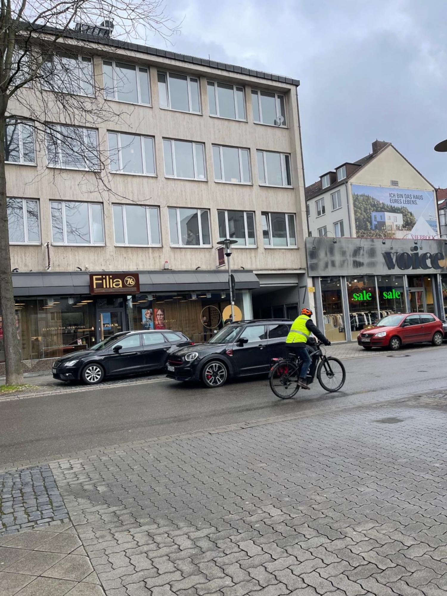 Bequemes Einzelzimmer Im Herzen Von Kassel Bagian luar foto